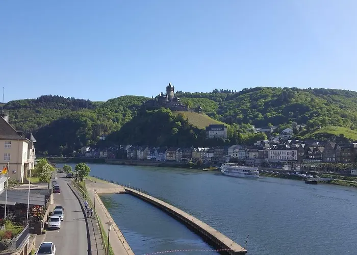 度假居 Emil 科赫姆